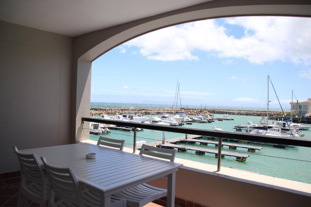 The Boardwalk Accommodation Gordons Bay Exterior photo